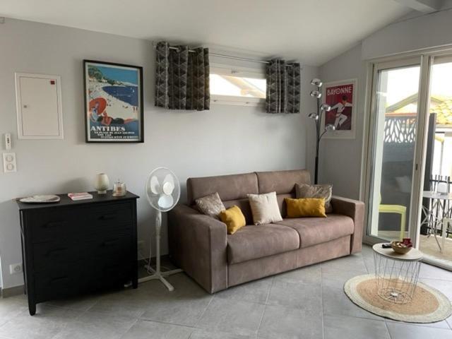 Charmant Studio Pouvant Accueillir 4 Personnes Anglet Exterior foto